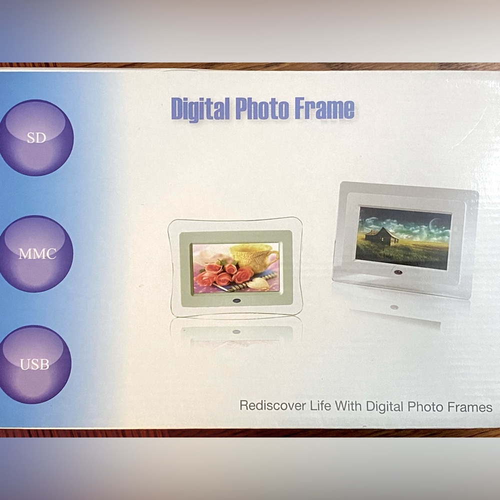 NEW Digital Photo 🖼️ Frame- brand new, in box, never used. SD w/ remote